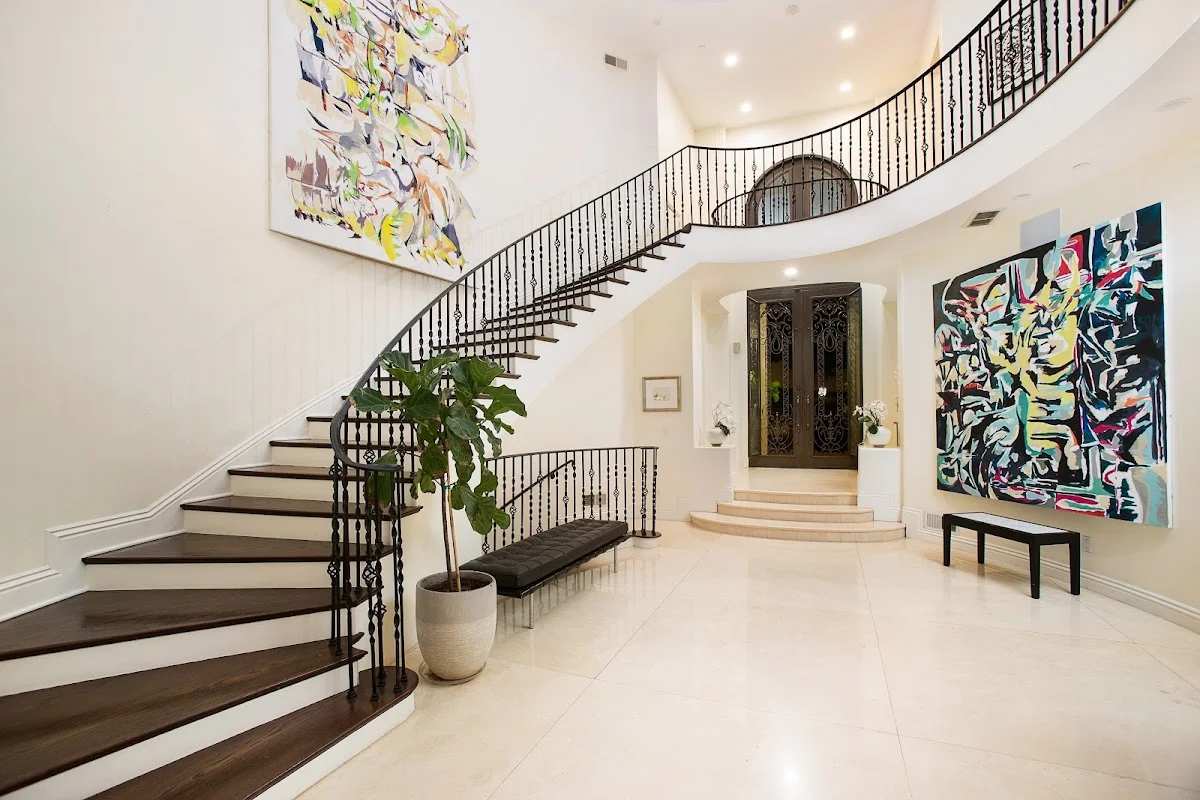 Legacy Healing Center | Luxury Rehab &amp; Alcohol Detox Center - interior photo