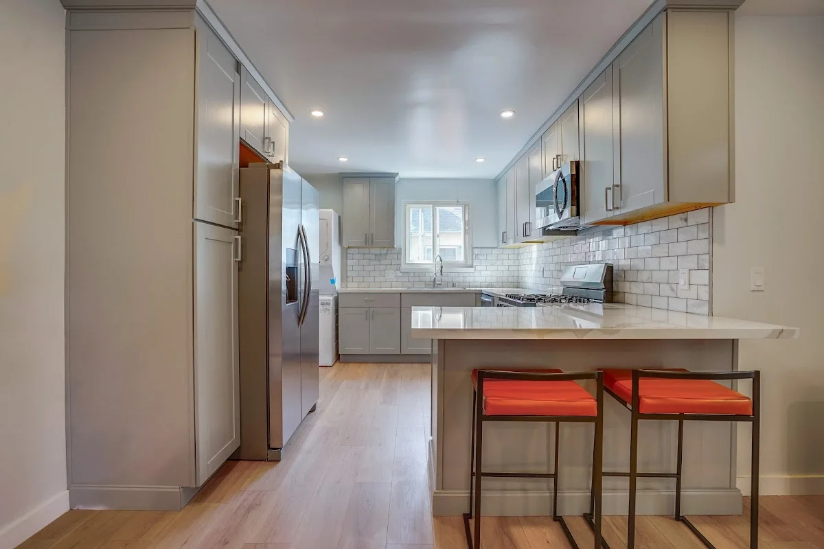 Bridges Recovery Sober Living Apartment Homes Los Angeles - interior photo