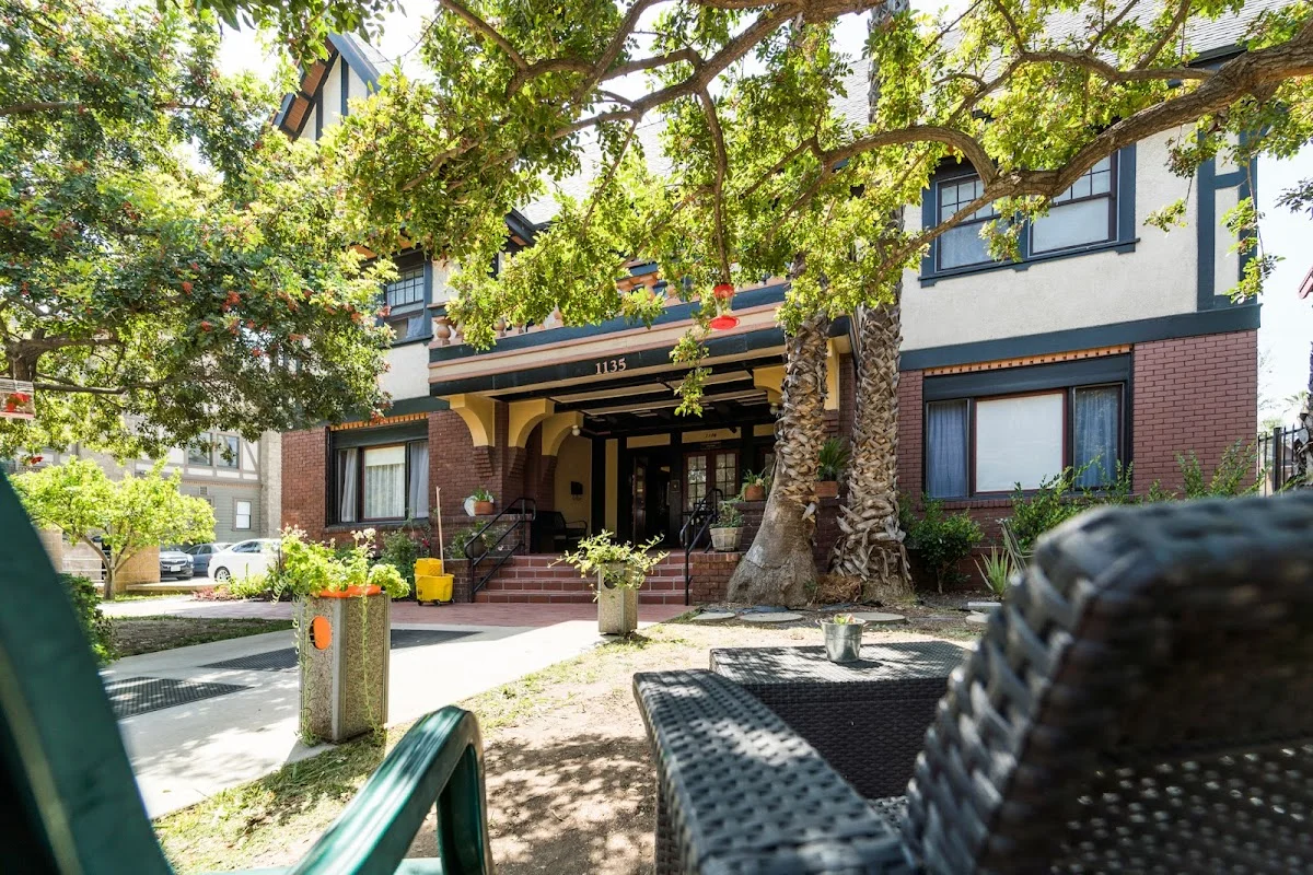 Alcoholism Center For Women