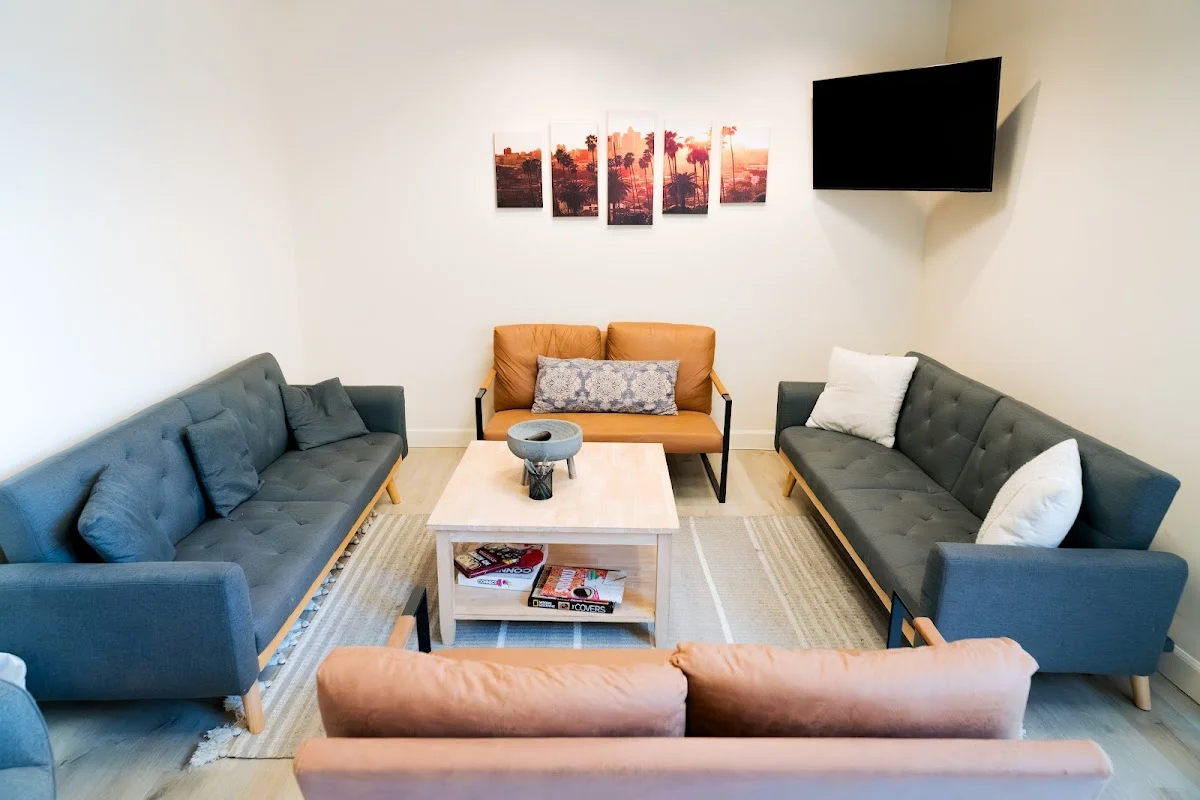 Skyline Recovery Center Los Angeles Drug & Alcohol Rehab